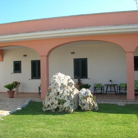 Casina Dei Nonni Bed & Breakfast Carpignano Salentino Exterior photo