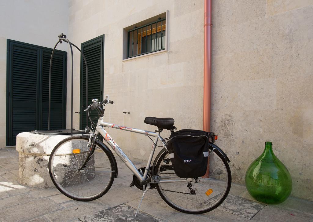 Casina Dei Nonni Bed & Breakfast Carpignano Salentino Exterior photo