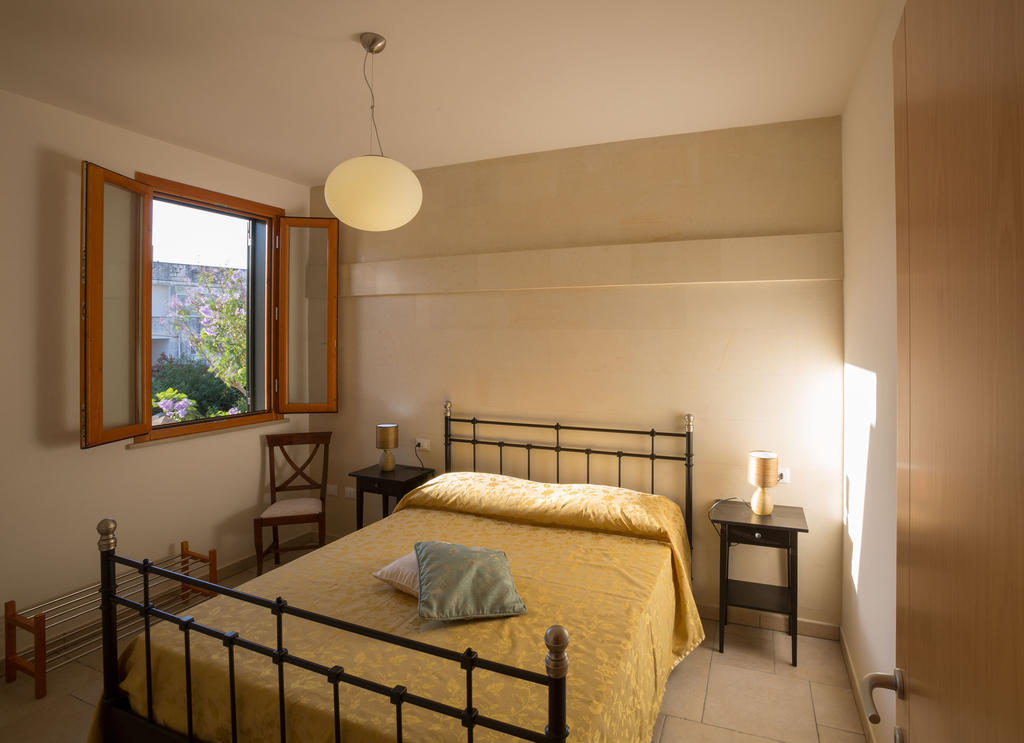 Casina Dei Nonni Bed & Breakfast Carpignano Salentino Room photo