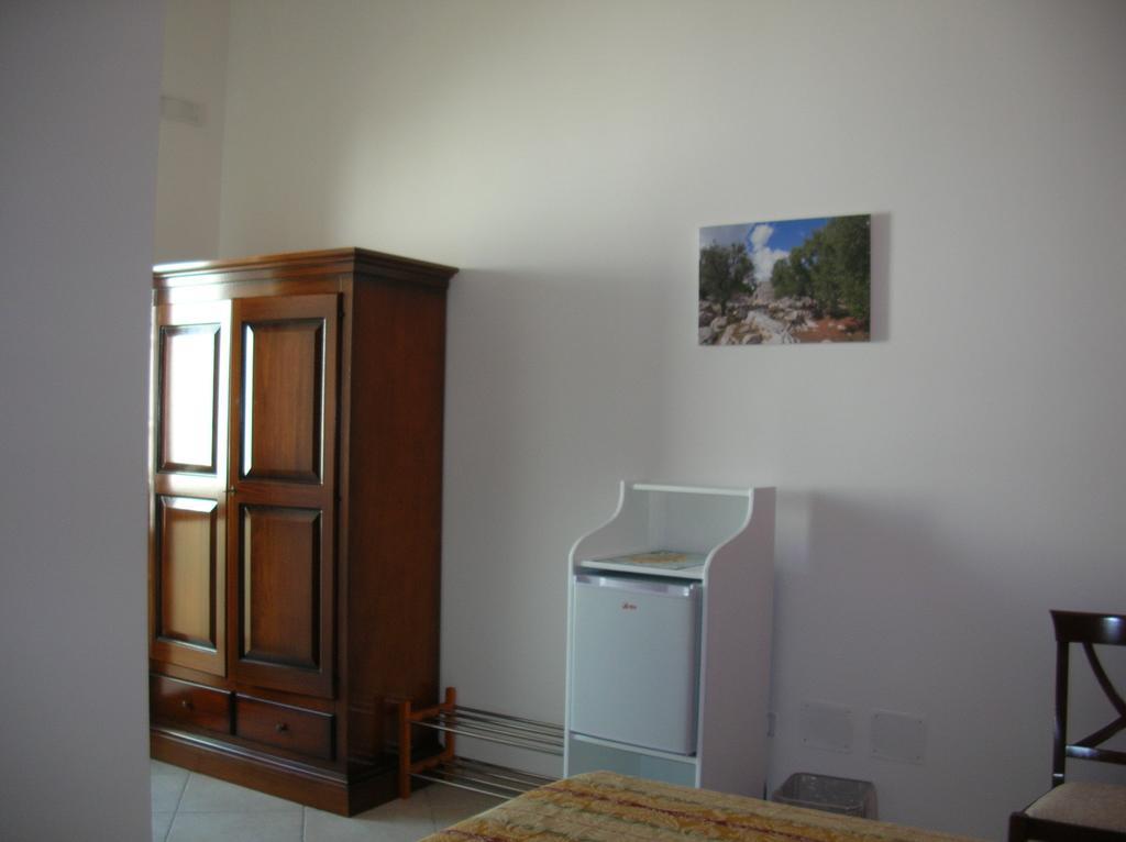 Casina Dei Nonni Bed & Breakfast Carpignano Salentino Exterior photo